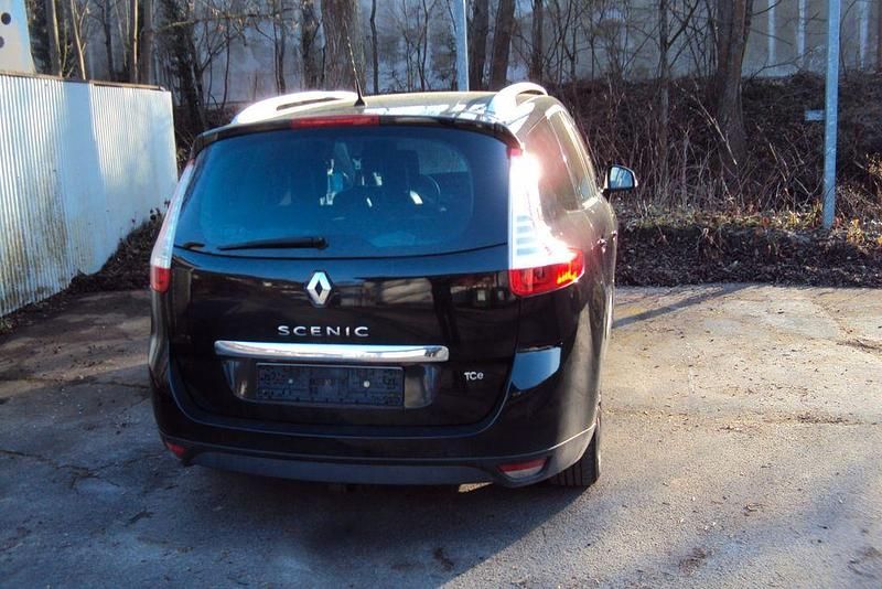 Gebraucht Renault Scénic III Bose Edition 132 PS (97 kW) 2015 Schwarz Van / Kleinbus