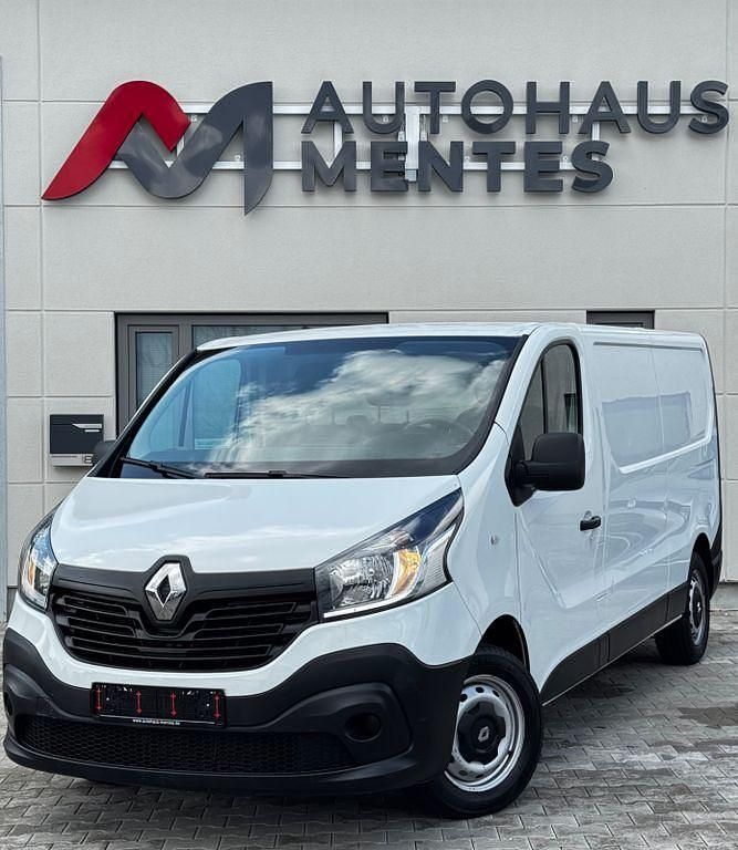 Gebraucht Renault Trafic Komfort 120 PS (88 kW) 2018 Van / Kleinbus