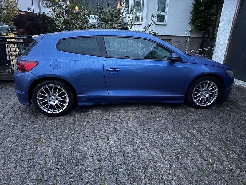 Gebraucht VW Scirocco 160 PS (117 kW) 2008 Blau Coupé