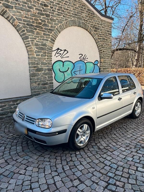 Gebraucht VW Golf IV 75 PS (55 kW) 2001 Silber Limousine