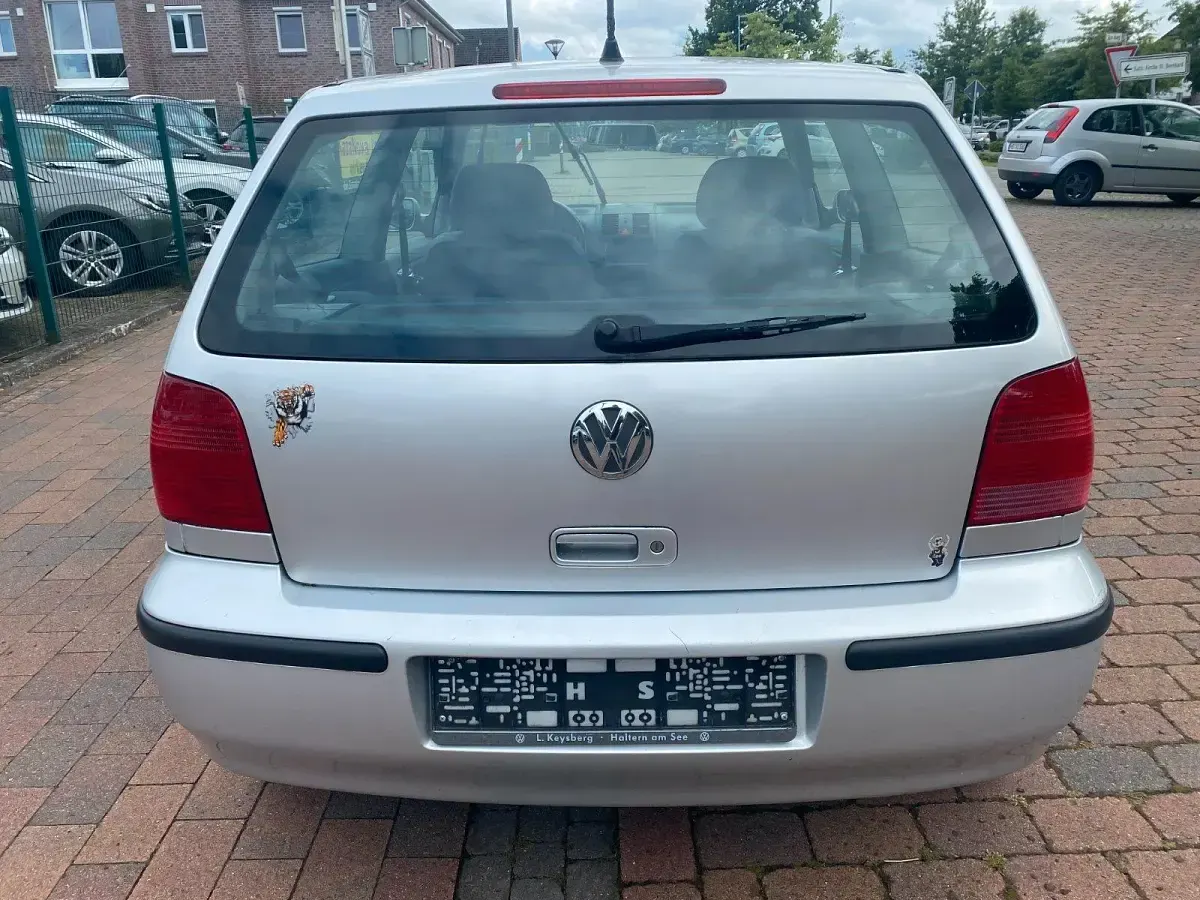 Gebraucht VW Polo 60 PS (44 kW) 2001 Silber Kleinwagen