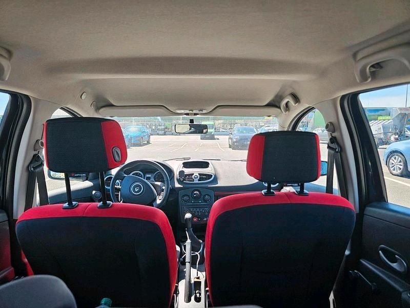 Gebraucht Renault Clio III 75 PS (55 kW) 2007 Schwarz Kleinwagen