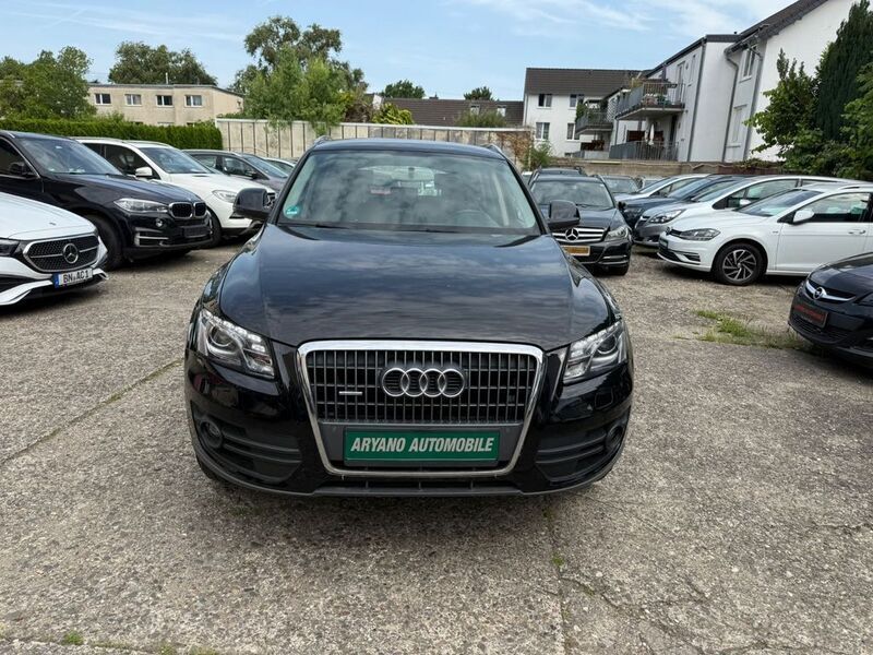 Schwarz Gebraucht 2010 Audi Q5 Ambiente SUV | 8.990 € (Guter Preis) - Bild 1/4
