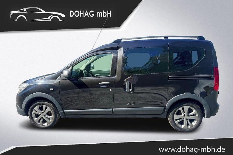 Second-hand Dacia Dokker Stepway 116 CP (85 kW) 2016 Negru Monovolum