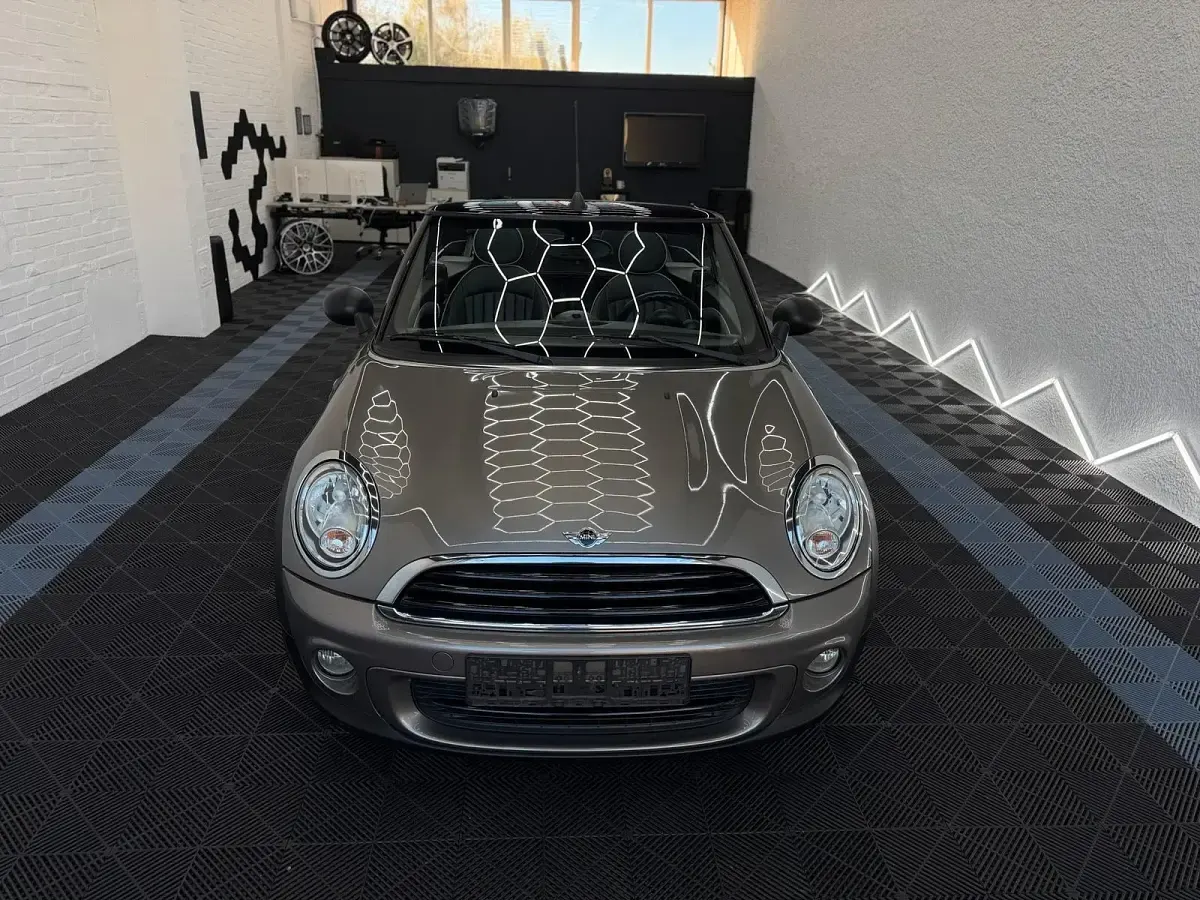 Gebraucht Mini Cooper Cabriolet 122 PS (89 kW) 2012 Grau Cabrio