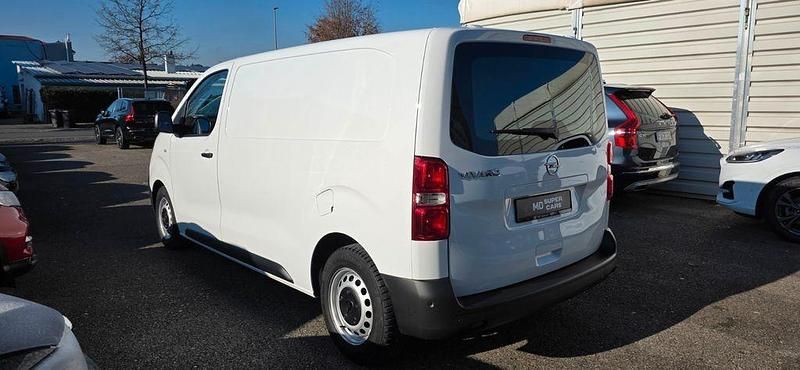 Gebraucht Opel Vivaro Edition 122 PS (89 kW) 2021 Weiß Van / Kleinbus