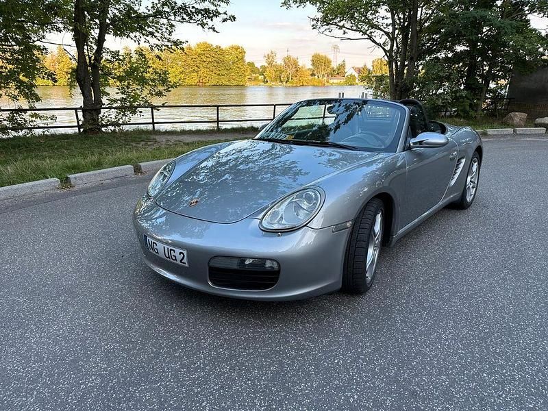 Second-hand Porsche Boxster 245 CP (180 kW) 2009 Argintiu Cabrio
