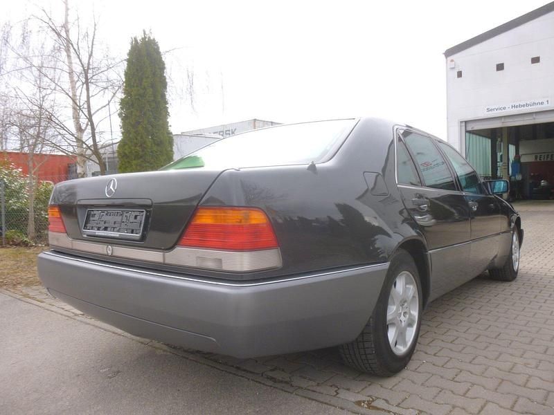 Gebraucht Mercedes 500 320 PS (235 kW) 1995 Schwarz Limousine