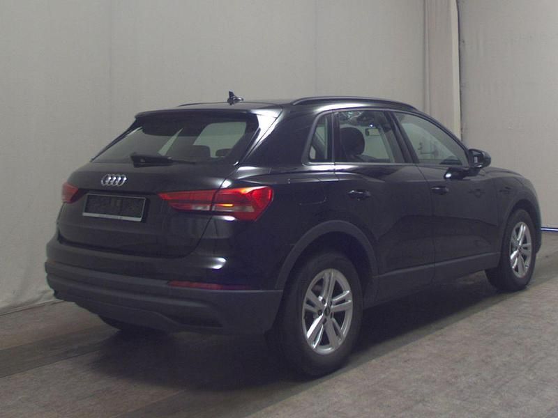 Gebraucht Audi Q3 150 PS (110 kW) 2022 Schwarz SUV