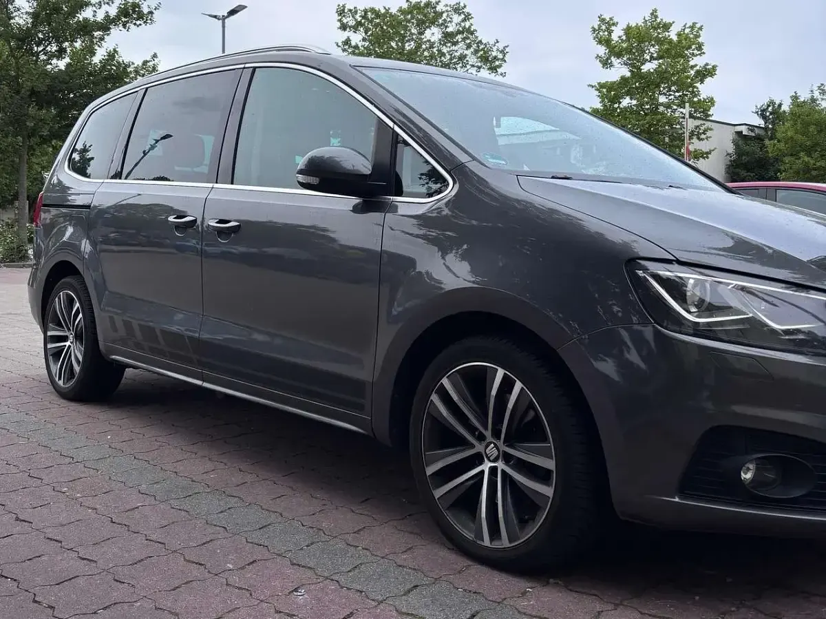 Gebraucht Seat Alhambra FR 150 PS (110 kW) 2017 Grau Van / Kleinbus