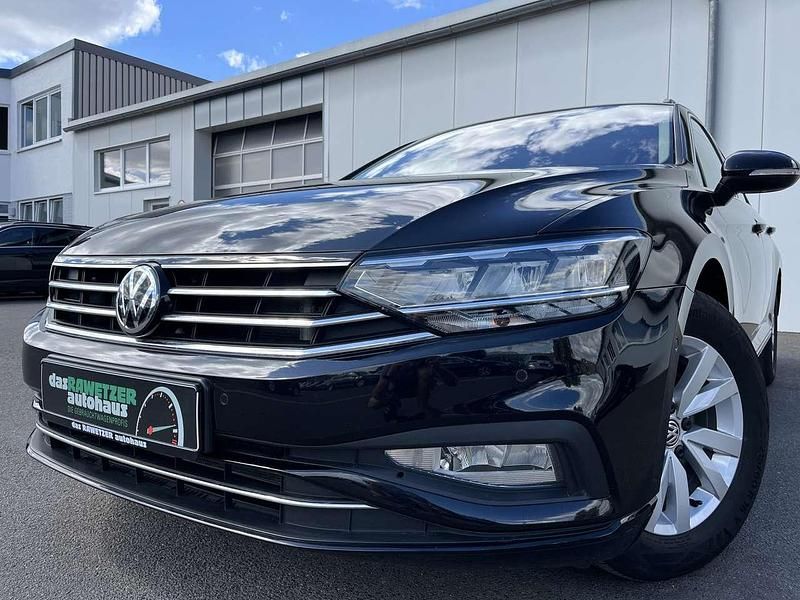 Schwarz Gebraucht 2020 VW Passat Business Kombi | 18.860 € (Guter Preis) - Bild 1/4