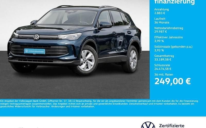 Blau Gebraucht 2024 VW Tiguan Basis SUV | 32.870 € (Fairer Preis) - Bild 1/4