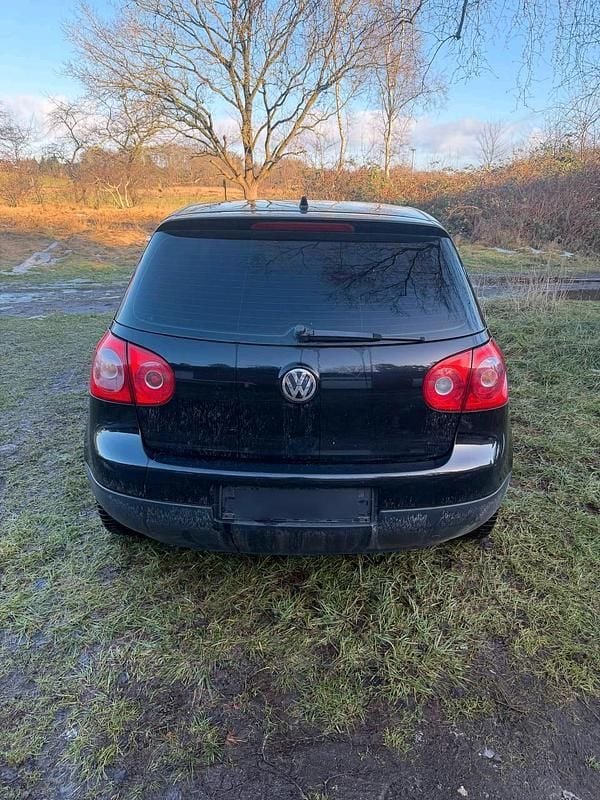 Schwarz Gebraucht 2006 VW Golf Coupé | 980 € (Guter Preis) - Bild 1/4