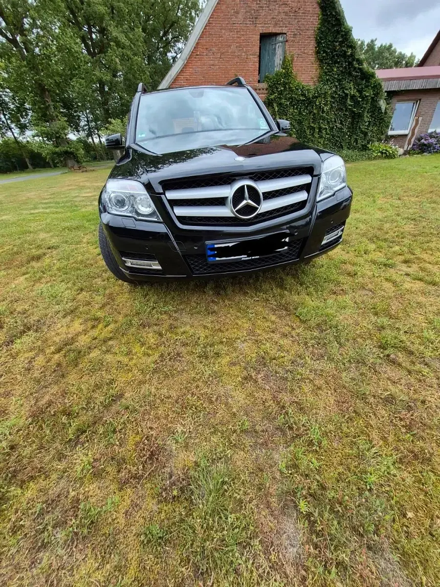 Gebraucht Mercedes GLK250 211 PS (155 kW) 2011 Schwarz SUV
