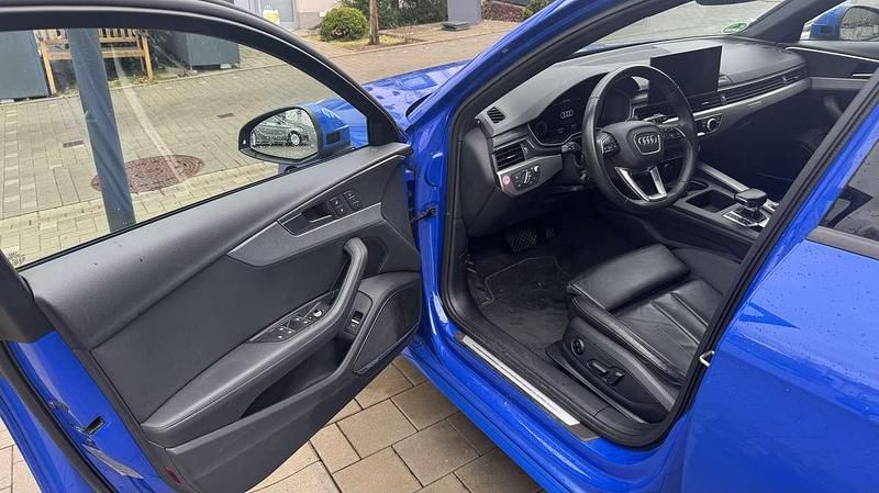 Gebraucht Audi A4 Advanced 265 PS (194 kW) 2020 Blau Kombi