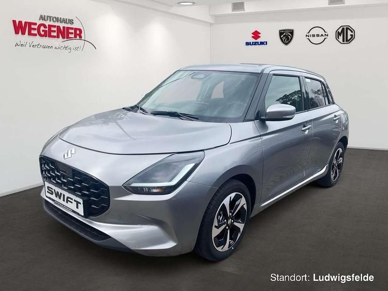 Premium silver metal Neu 2025 Suzuki Swift Comfort+ Kleinwagen | 20.990 € - Bild 1/4