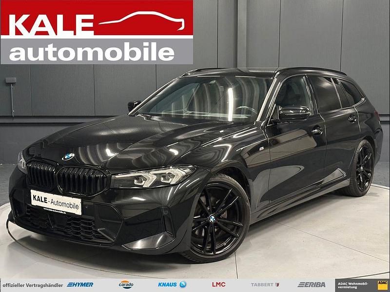 Schwarz metallic (black sapphire metallic) Gebraucht 2023 BMW 320 M Sport Kombi | 36.890 € (Fairer Preis) - Bild 1/4
