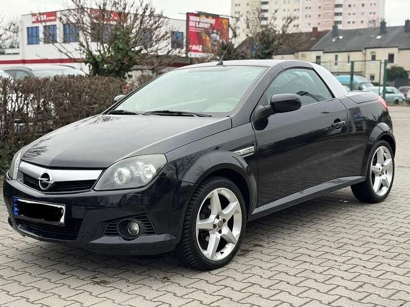 Schwarz Gebraucht 2005 Opel Tigra Sport Cabrio | 1.290 € (Fairer Preis) - Bild 1/4