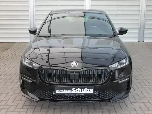 Gebraucht Skoda Scala Monte Carlo 150 PS (110 kW) 2025 Schwarz Kleinwagen