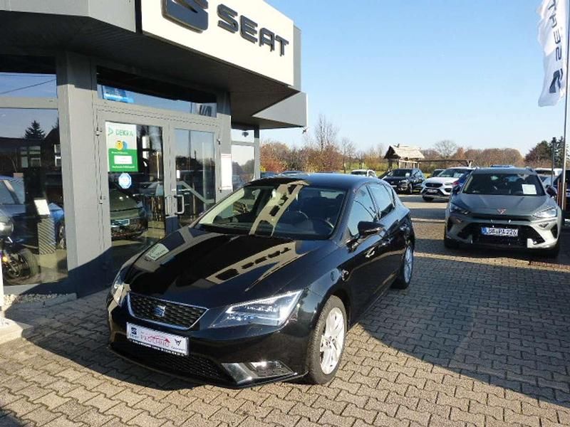 "universo" schwarz Gebraucht 2014 Seat Leon Style Limousine | 10.850 € (Fairer Preis) - Bild 1/4