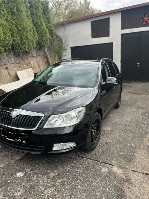 Usata Skoda Octavia 160 CV (117 kW) 2009 Nero Station wagon