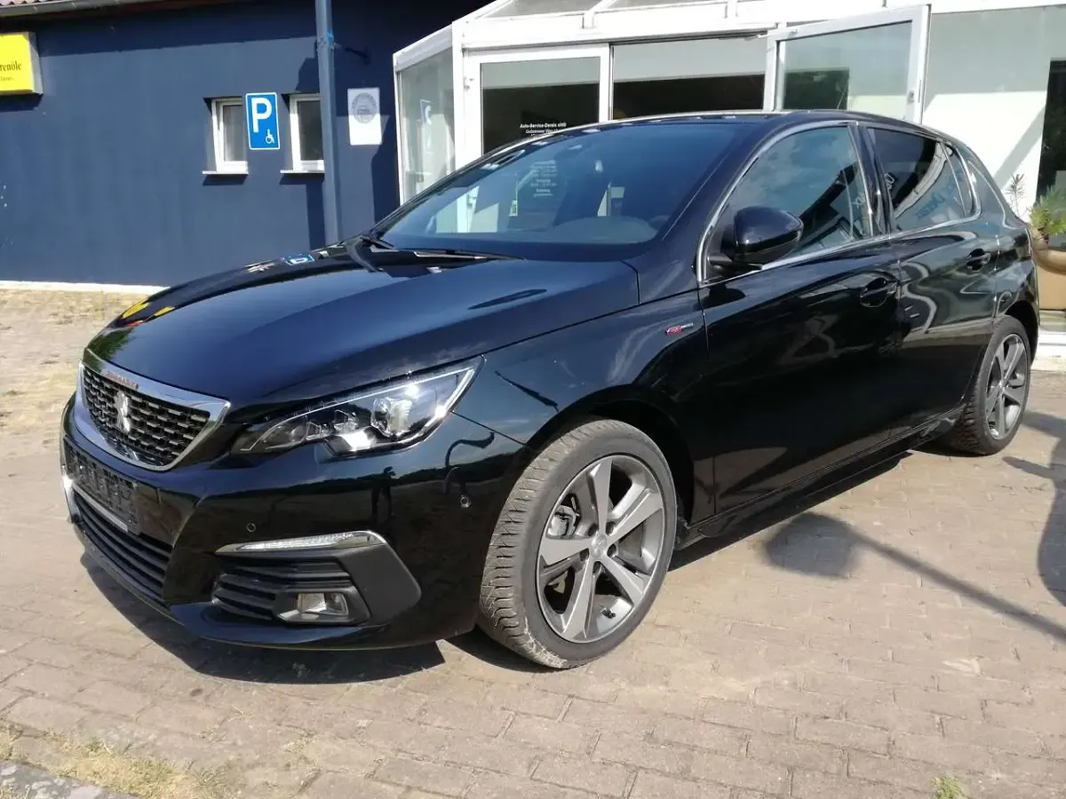 Gebraucht Peugeot 308 Allure GT-Line 131 PS (96 kW) 2009 Lackierung schwarz perla nera Limousine