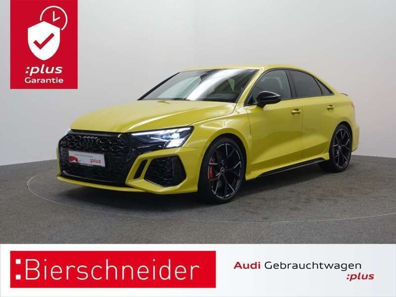 Gelb Gebraucht 2024 Audi RS3 Comfort Kleinwagen | 61.450 € (Guter Preis) - Bild 1/4