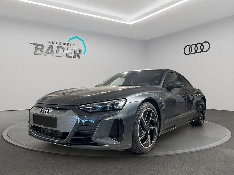 Daytonagrau perleffekt Gebraucht 2022 Audi e-tron GT quattro Ambiente Limousine | 48.530 € (Guter Preis) - Bild 1/4