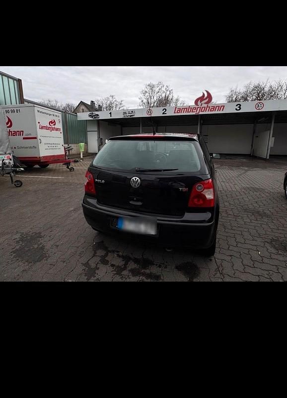 Gebraucht VW Polo 75 PS (55 kW) 2002 Schwarz Kleinwagen