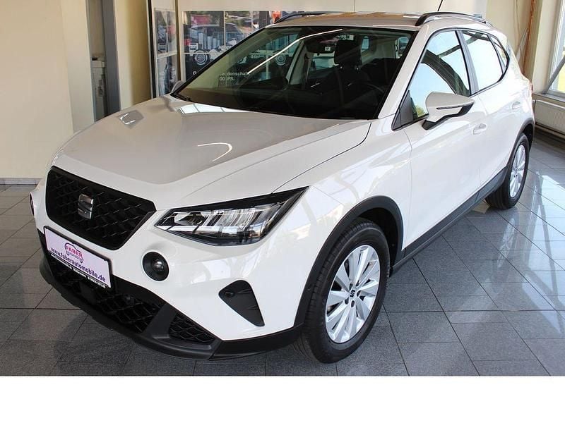 ´candy´ weiss Gebraucht 2023 Seat Arona Style SUV | 17.888 € (Guter Preis) - Bild 1/4