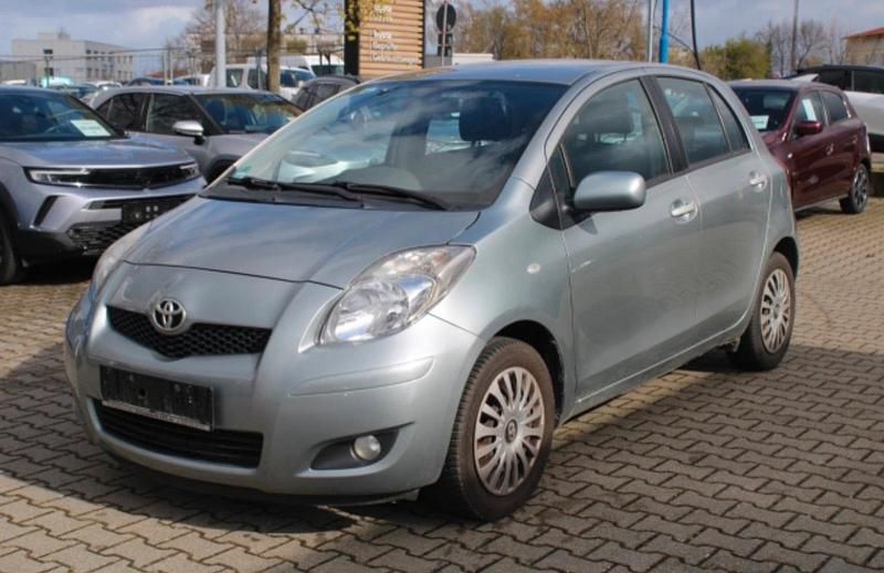 Gebraucht Toyota Yaris 101 PS (74 kW) 2008 Braun Kleinwagen