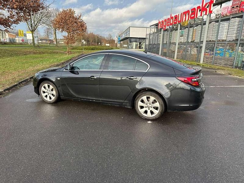 Gebraucht Opel Insignia Business Edition 140 PS (102 kW) 2015 Schwarz Limousine
