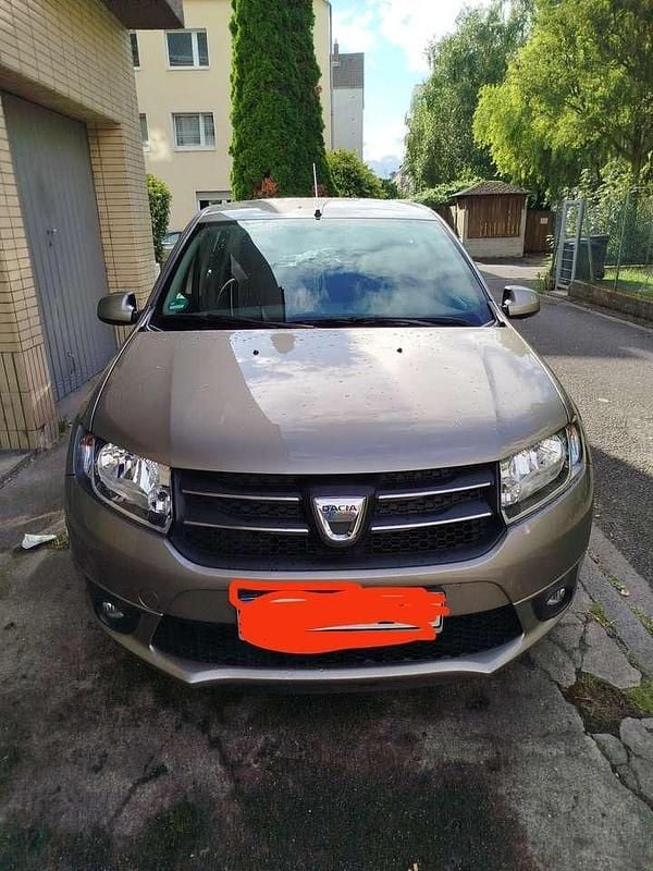 Bronze Gebraucht 2014 Dacia Sandero Lauréate Kleinwagen | 5.700 € (Fairer Preis) - Bild 1/4