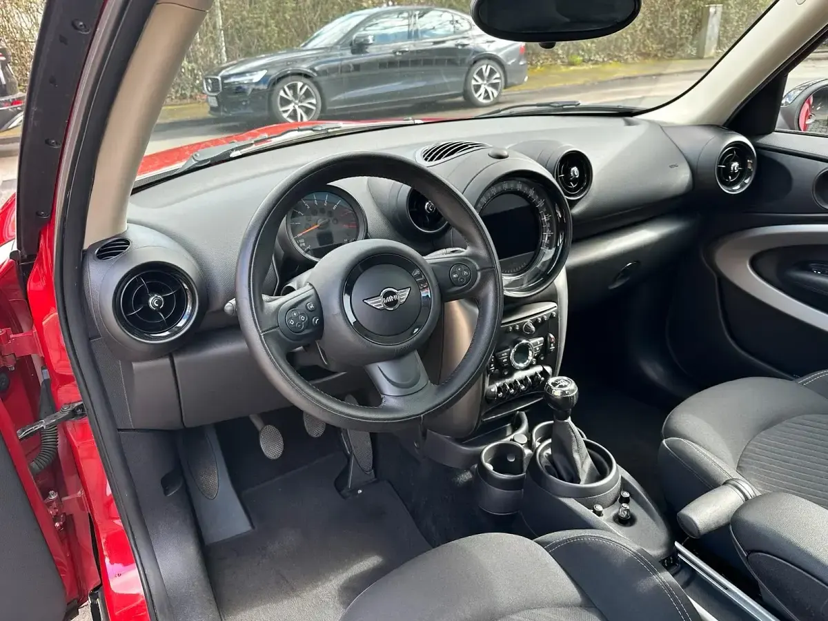 Usata Mini Paceman 122 CV (89 kW) 2016 Rosso Utilitaria