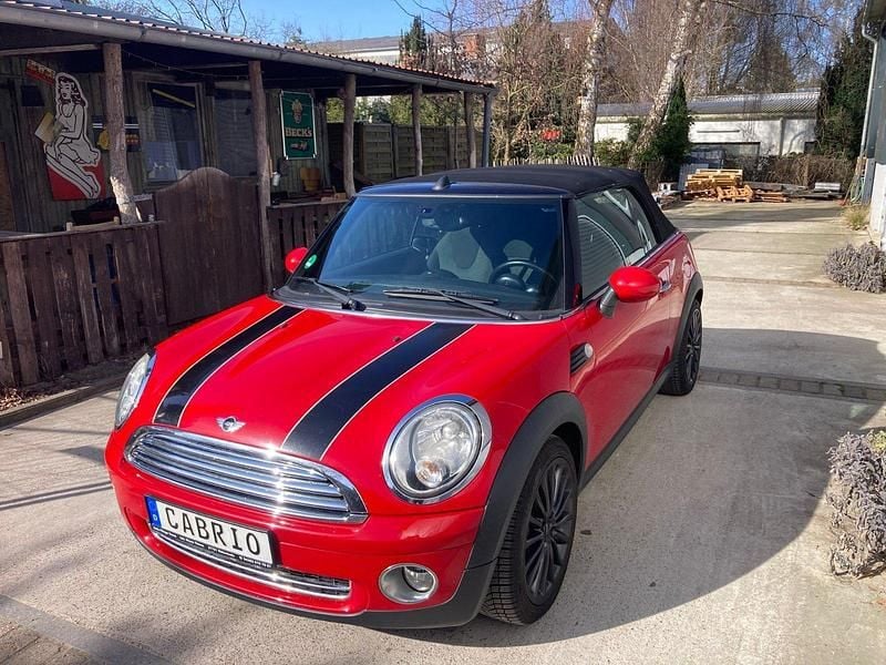 Gebraucht Mini Cooper Cabriolet 120 PS (88 kW) 2009 Rot Cabrio