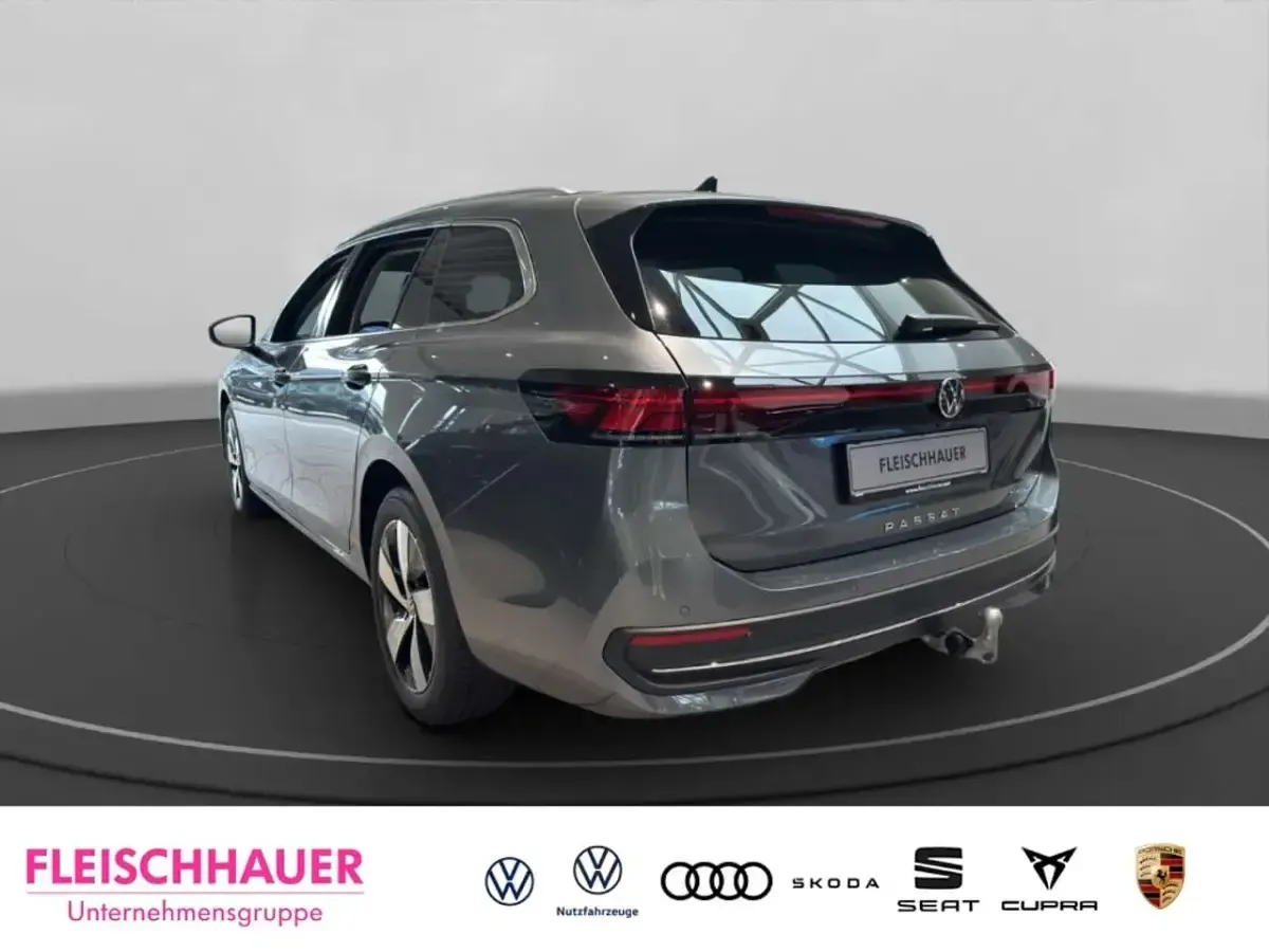 Neu VW Passat Business 272 PS (200 kW) 2026 Grau Kombi