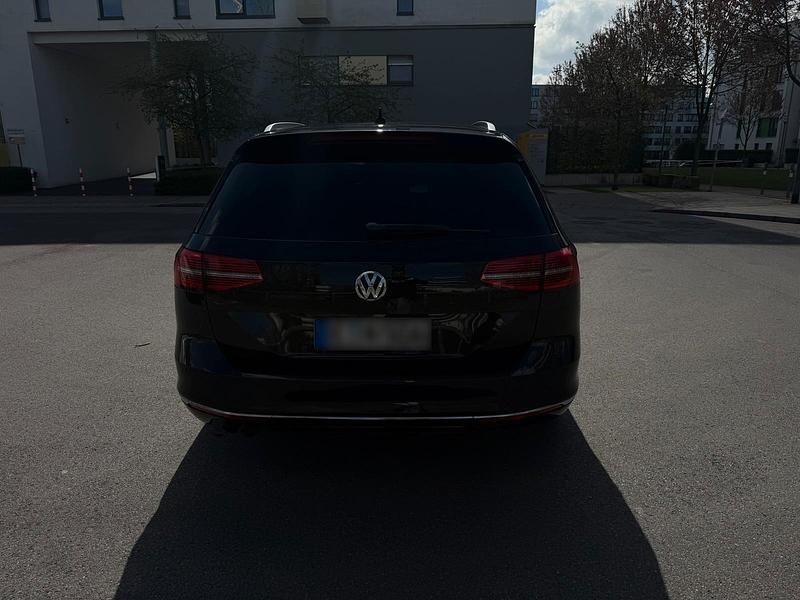 Gebraucht VW Passat Highline 190 PS (139 kW) 2016 Kombi