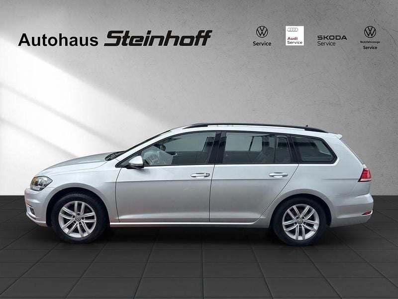 Gebraucht VW Golf VII 150 PS (110 kW) 2020 Silber Kombi