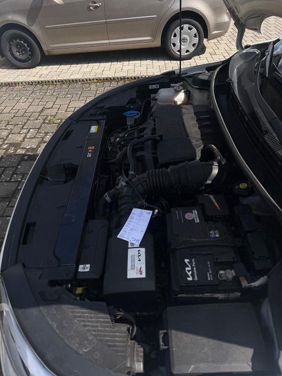 Gebraucht Kia Stonic Vision 101 PS (74 kW) 2023 Weiß SUV