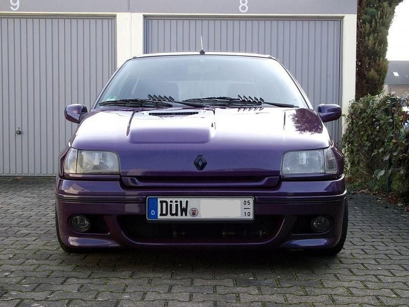 Gebraucht 1995 Renault Clio Limousine | 8.300 € - Bild 1/4