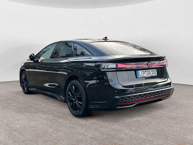 Gebraucht VW ID.7 GTX 250 kW (340 PS) 2025 Grenadillschwarz metallic Kleinwagen