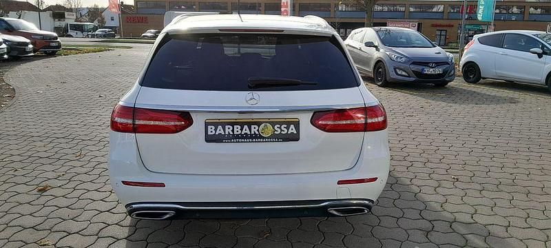 Gebraucht Mercedes E350 Avantgarde 286 PS (210 kW) 2019 Weiß Kombi