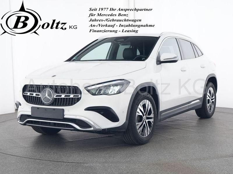 Polarweiß Gebraucht 2023 Mercedes GLA180 Progressive SUV | 33.900 € (Guter Preis) - Bild 1/4