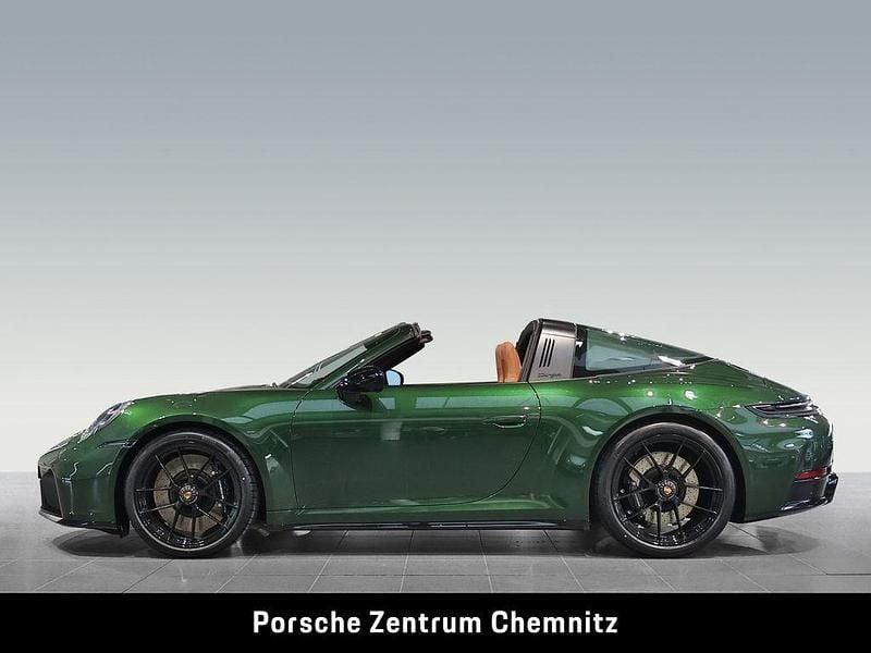 Neu Porsche 911 Targa 4 541 PS (397 kW) 2025 Grün Cabrio
