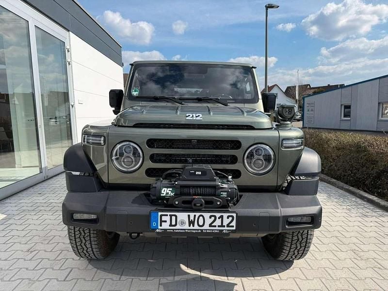 Neu BAW 212 166 PS (122 kW) 2025 Grau SUV