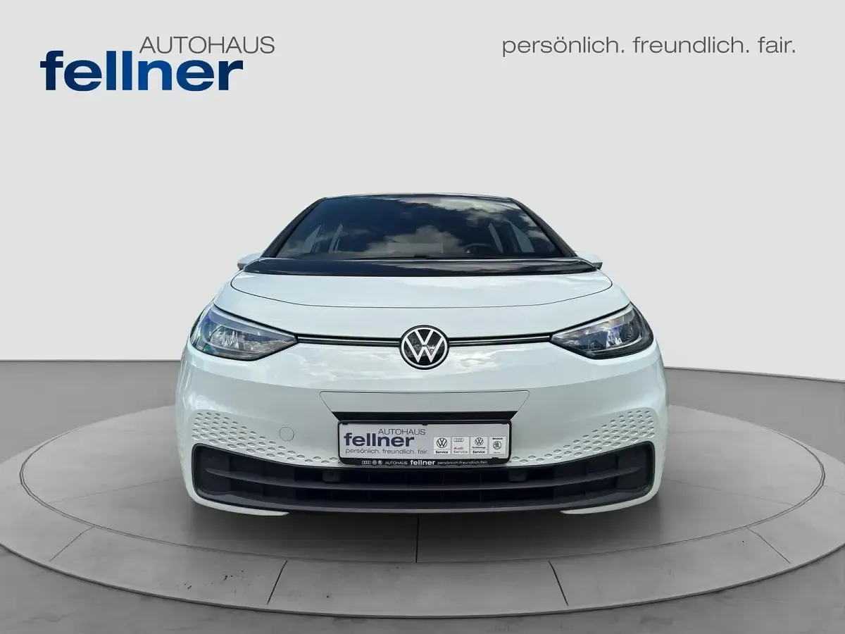 Gebraucht VW ID.3 Pro 106 kW (145 PS) 2022 Gletscherweiß metallic Kleinwagen