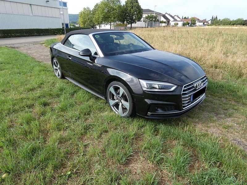 Gebraucht Audi A5 Cabriolet Sport 218 PS (160 kW) 2017 Schwarz Cabrio