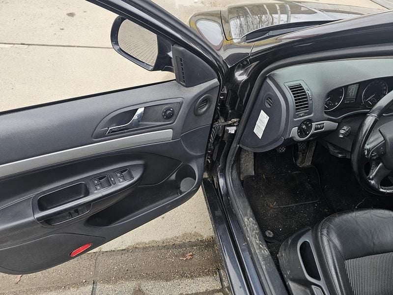 Gebraucht Skoda Octavia 160 PS (117 kW) 2010 Schwarz Kombi