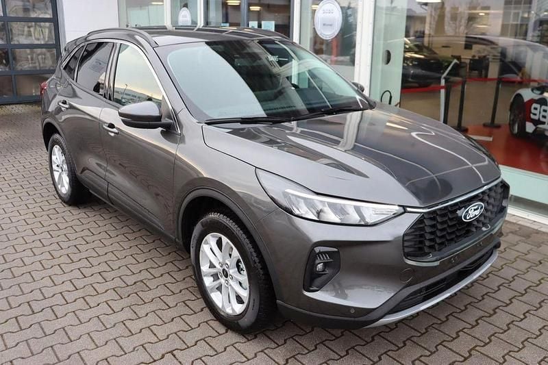 Nowe Ford Kuga Titanium 179 KM (131 kW) 2026 Szary SUV