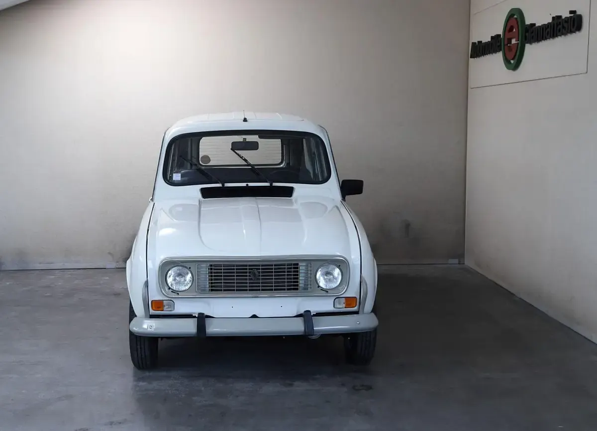 Gebraucht Renault R4 34 PS (25 kW) 1987 Weiß Kleinwagen